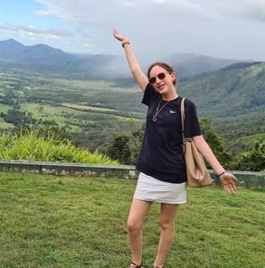 Meet your Posher, Tyra